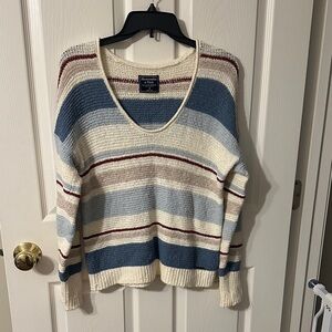 Abercrombie & Fitch sweater